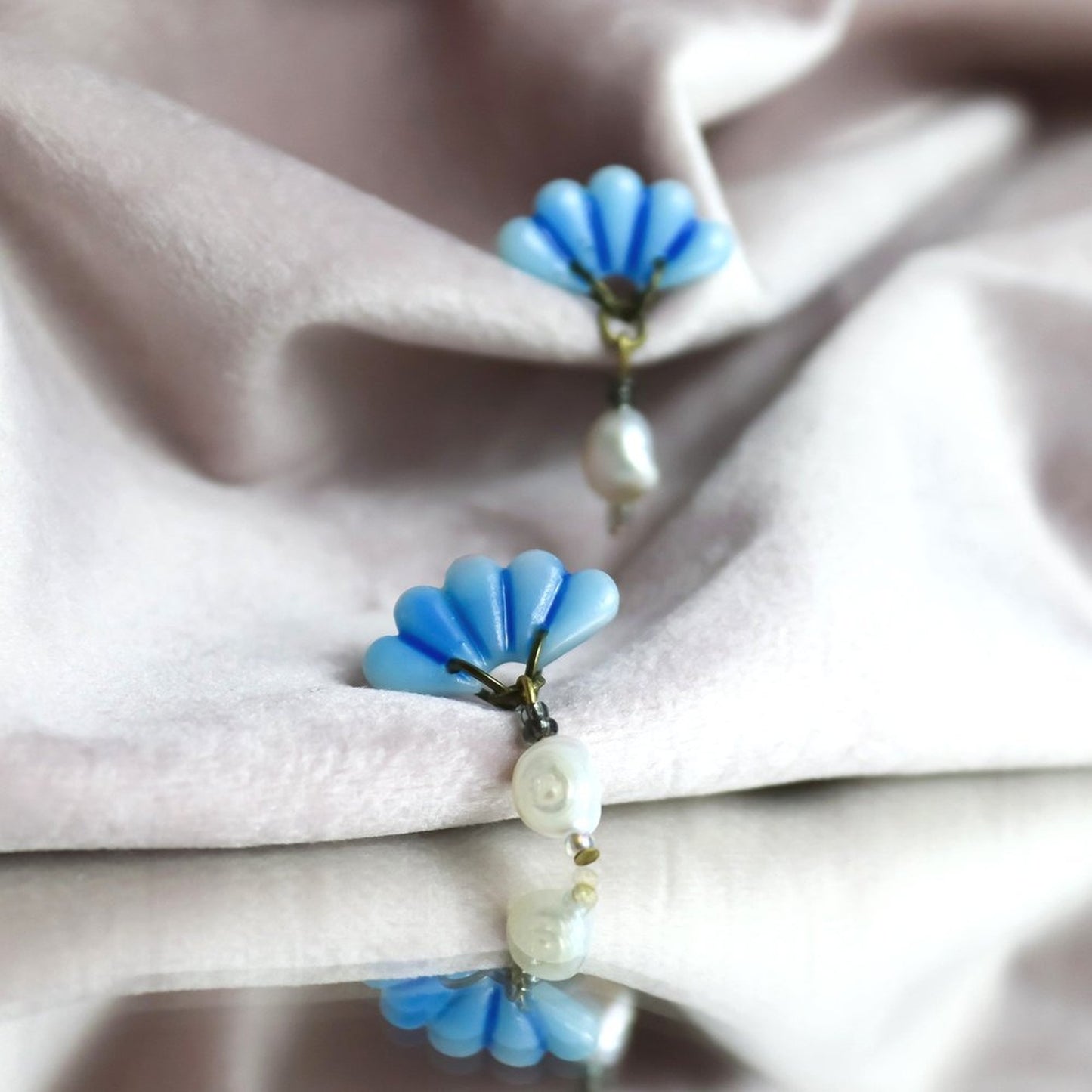 Small Blue Fan Pearl Dangles