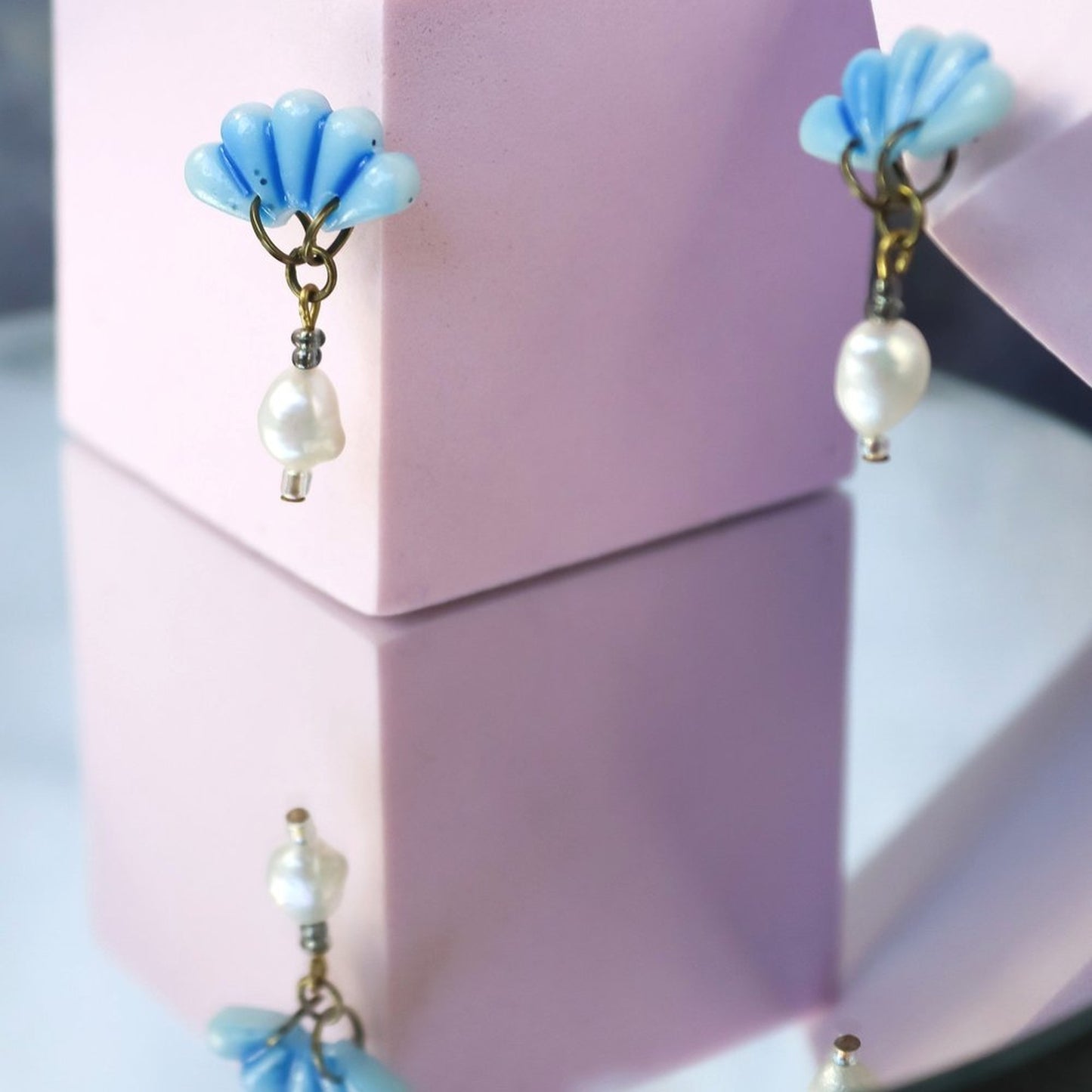 Small Blue Fan Pearl Dangles